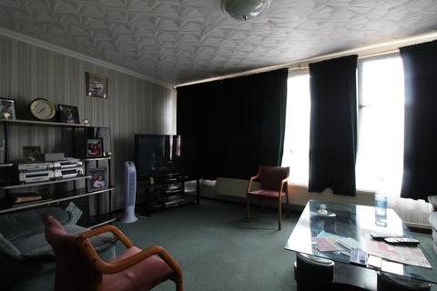 65 Hartslock Drive, London, SE2 9UU