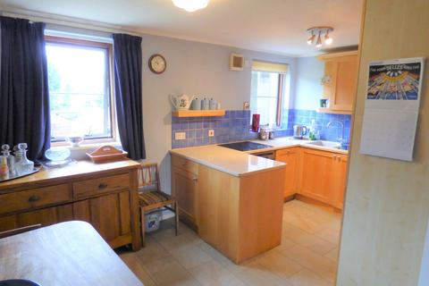 8 Abbey House, Cirencester, GL7 2QU