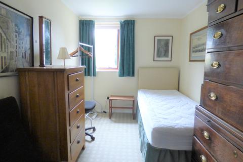 8 Abbey House, Cirencester, GL7 2QU