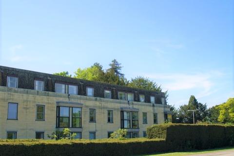 8 Abbey House, Cirencester, GL7 2QU