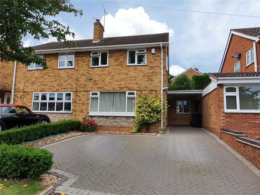 Balmoral Road, Stourbridge, DY8 3 bed semidetached house £259,950