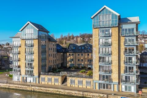 1 bedroom apartment to rent, Estuary House, Port Marine, Portishead, North Somerset, BS20