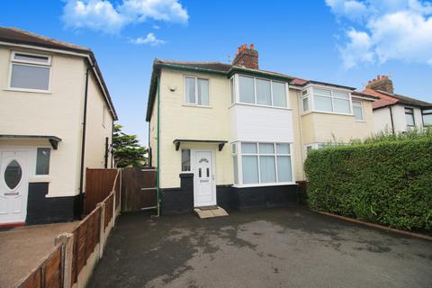6 Crescent Avenue, Thornton-cleveleys, FY5 3JE