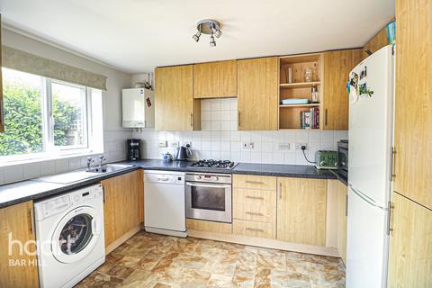 3 bedroom end of terrace house for sale - Bourneys Manor Close, Willingham.