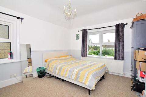6 Grafton Road, Broadstairs, CT10 3DU