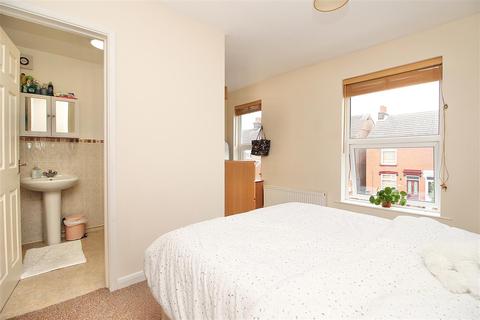 31 Phoenix Road, Ipswich, IP4 4ND
