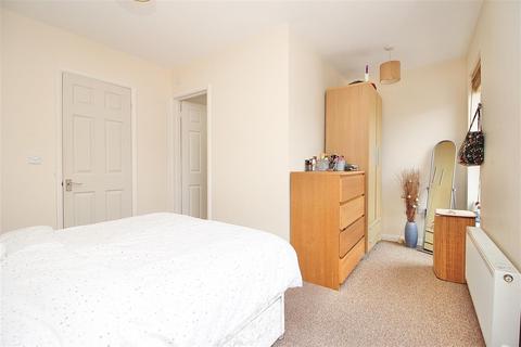 31 Phoenix Road, Ipswich, IP4 4ND