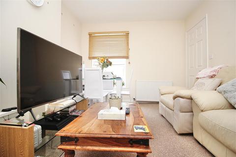 31 Phoenix Road, Ipswich, IP4 4ND