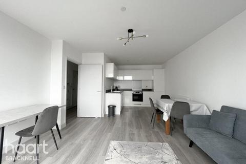 undefined, The Ring, Bracknell