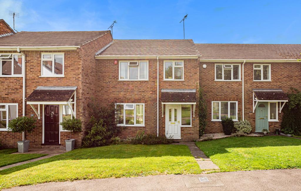 Farmers Way, Seer Green 3 bed house £500,000