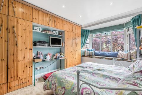 7 Knowle Road, Bromley, BR2 8NG