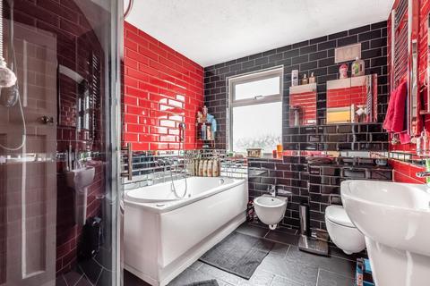 7 Knowle Road, Bromley, BR2 8NG
