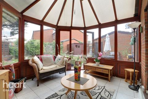 4 Quarry Mews, Purfleet-on-thames, RM19 1GR