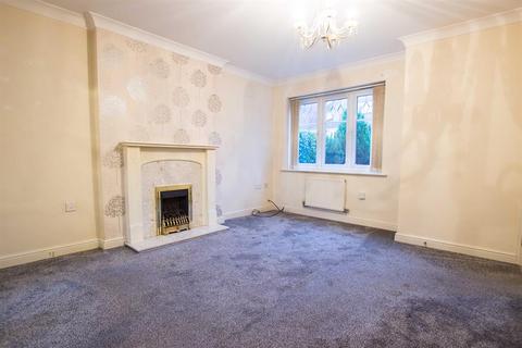 10 Grenada Close, Lower Darwen, Darwen, BB3 0SB