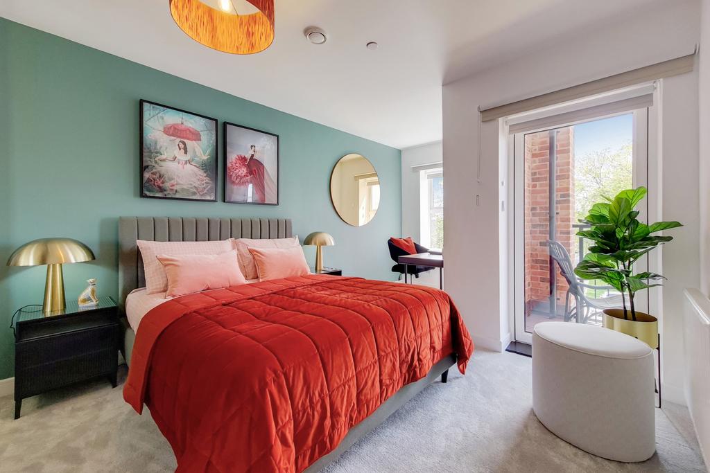 5 Bedroom 2-0-min 13.jpg