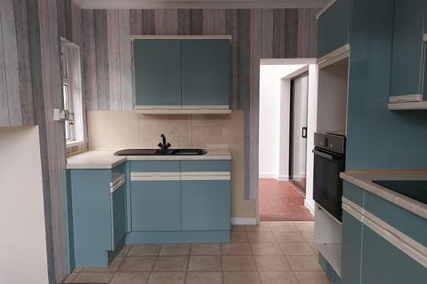 11 Heol Tredeg, Upper Cwmtwrch, Swansea, SA9 2XD