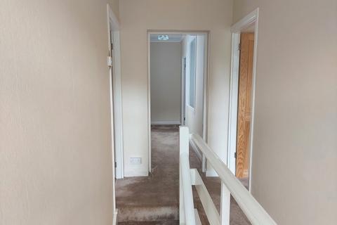 11 Heol Tredeg, Upper Cwmtwrch, Swansea, SA9 2XD