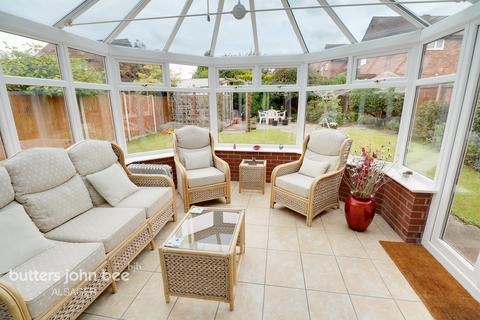 15 Swettenham Close, Alsager, Stoke-on-trent, ST7 2XG