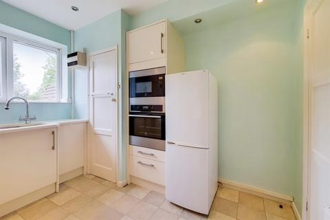 29a Aboyne Drive, London, SW20 0AN