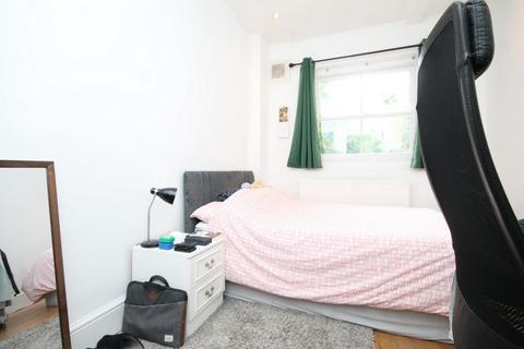 2 bedroom flat to rent, Ospringe Road, Kentish Town, NW5