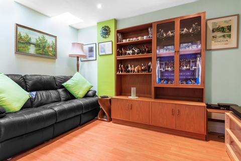 6 Stonebridge Field, Eton, Windsor, SL4 6PS