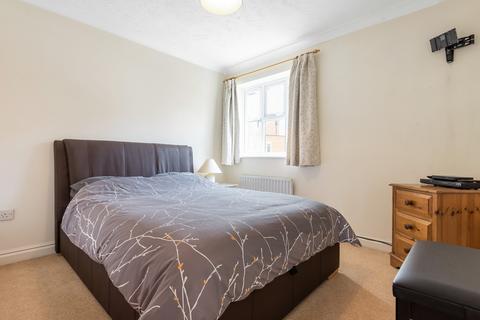 6 Stonebridge Field, Eton, Windsor, SL4 6PS