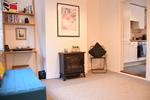 9 Long Row, Leiston, IP16 4AH