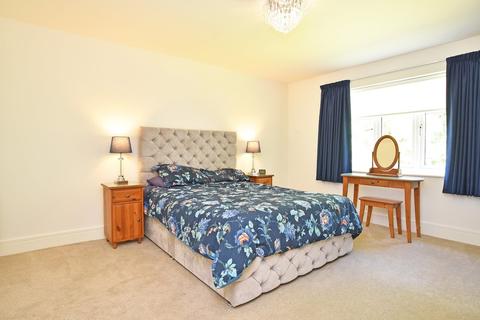 9 Garten Close, Knaresborough, HG5 0TR
