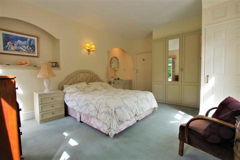 The Cottage Timber Lane, Uttoxeter, ST14 8DQ