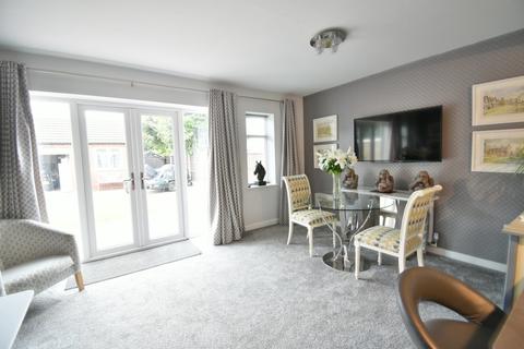 10 Fairham Road, Stretton, Burton-on-trent, DE13 0BS