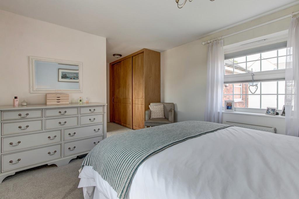 Master Bedroom - Aspect 2