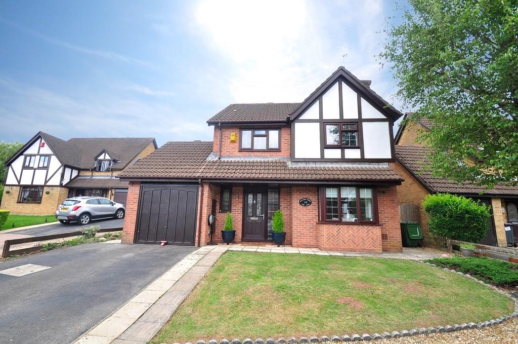 Oakleigh Court, Henllys 3 bed detached house £340,000