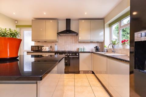 9 School Green Lane, North Weald, Epping, CM16 6EH