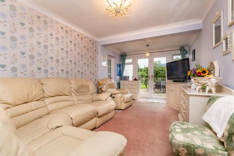 9 School Green Lane, North Weald, Epping, CM16 6EH
