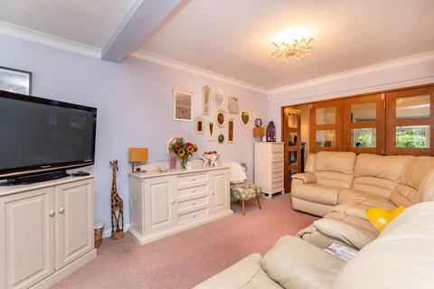 9 School Green Lane, North Weald, Epping, CM16 6EH