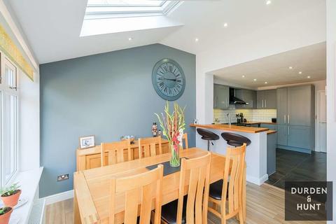 12 Granary Halt, Rayne, Braintree, CM77 6AB