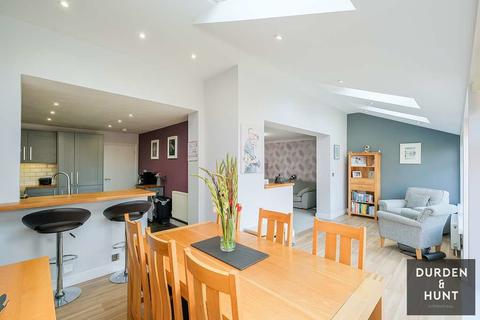 12 Granary Halt, Rayne, Braintree, CM77 6AB