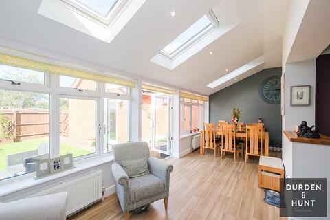 12 Granary Halt, Rayne, Braintree, CM77 6AB