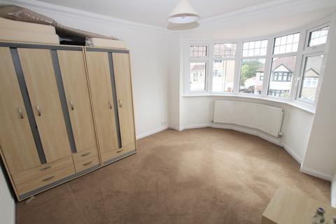 81 Heathview Avenue, Dartford, DA1 3QB