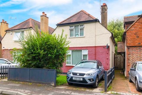 41 Downsway, Whyteleafe, CR3 0EW
