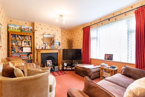 41 Downsway, Whyteleafe, CR3 0EW