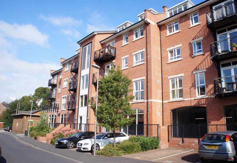 Mill Green, Congleton 2 bed apartment £130,000