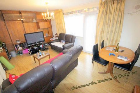 3 bedroom flat to rent - 2 Manor Hall Drive, London