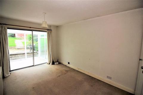 16 Templars Close, Greetland, Halifax, HX4 8QE