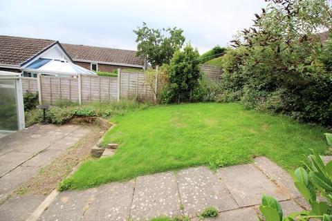 16 Templars Close, Greetland, Halifax, HX4 8QE