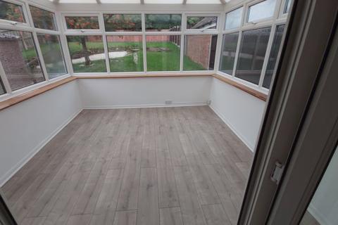 40 Brixham Drive, Wigston, LE18 1BH