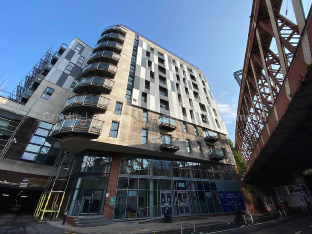 Fresh, 138 Chapel Street, Manchester, M3 6DE 2 bed apartment £895 pcm