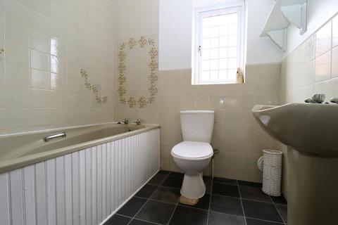 9 Barleyvale, Luton, LU3 4DH