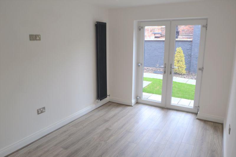 Alderley Road, Hoylake 1 bed apartment £139,000