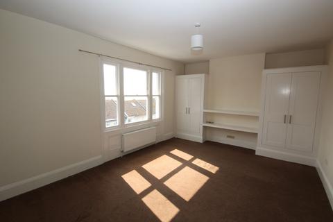 2 bedroom maisonette to rent, QUEENS PARK ROAD, BRIGHTON